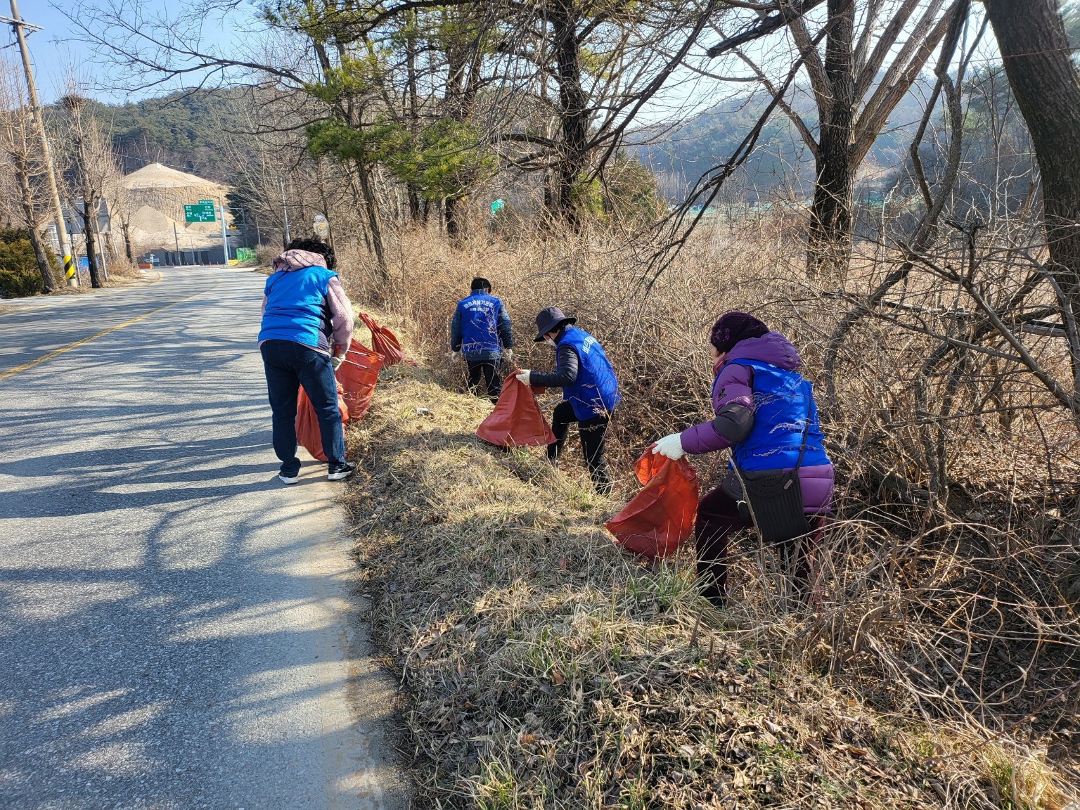봉양읍 봄맞이 환경정비 추진 이미지 2